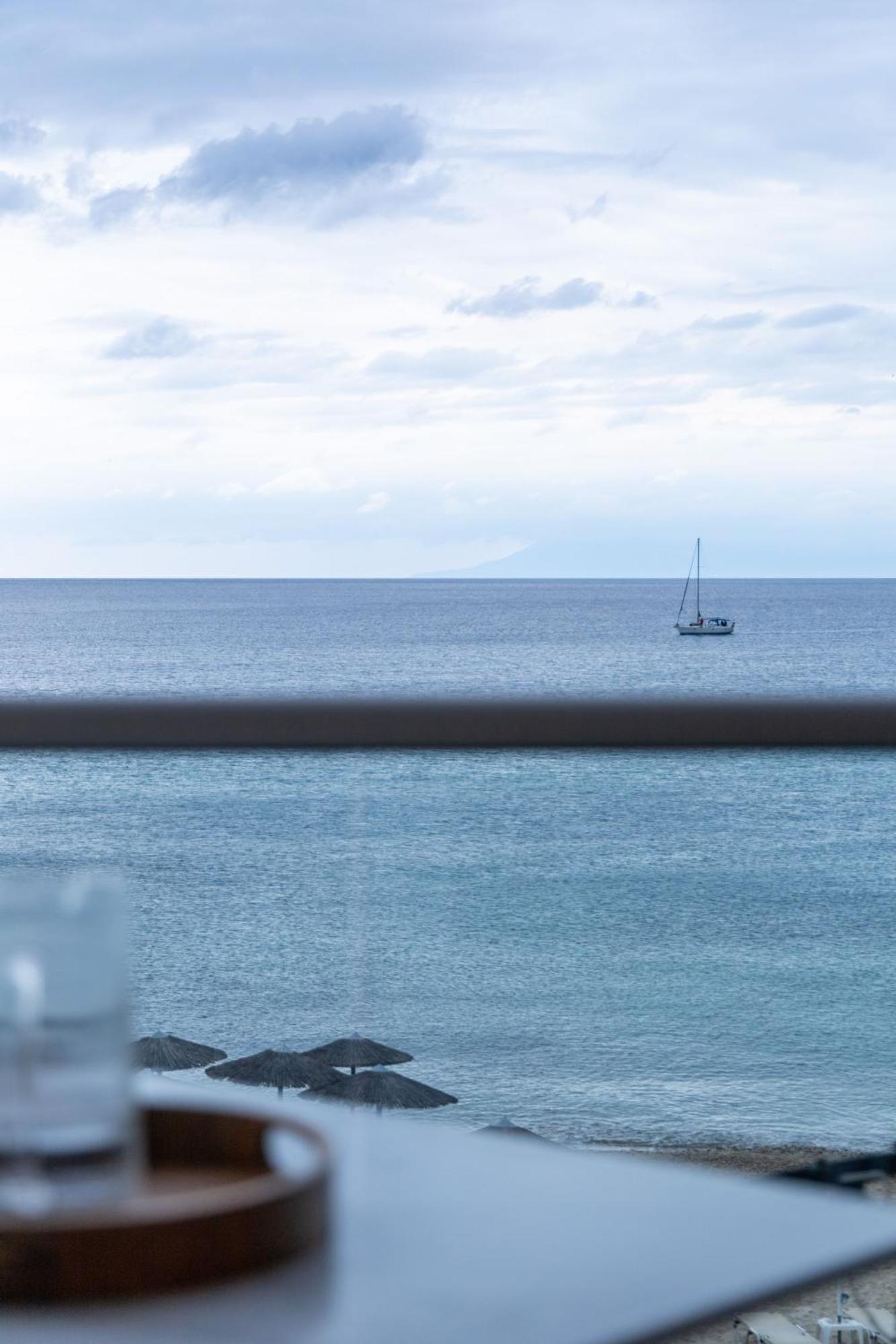 Anna Beach Suites Limenaria  Exterior photo